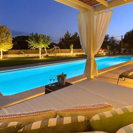 Villa Shavasana