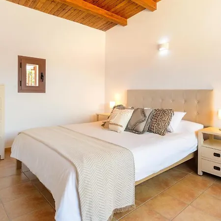 Shavasana * San Antonio Abad