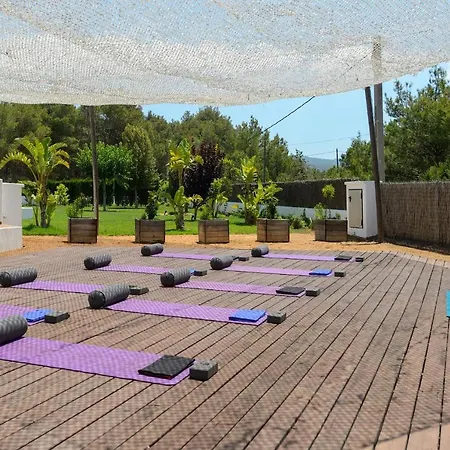 Shavasana * San Antonio Abad